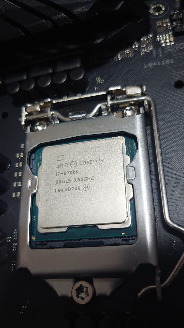 マザーボード ASUS ROG STRIX Z390-F GAMING i7-9700k
