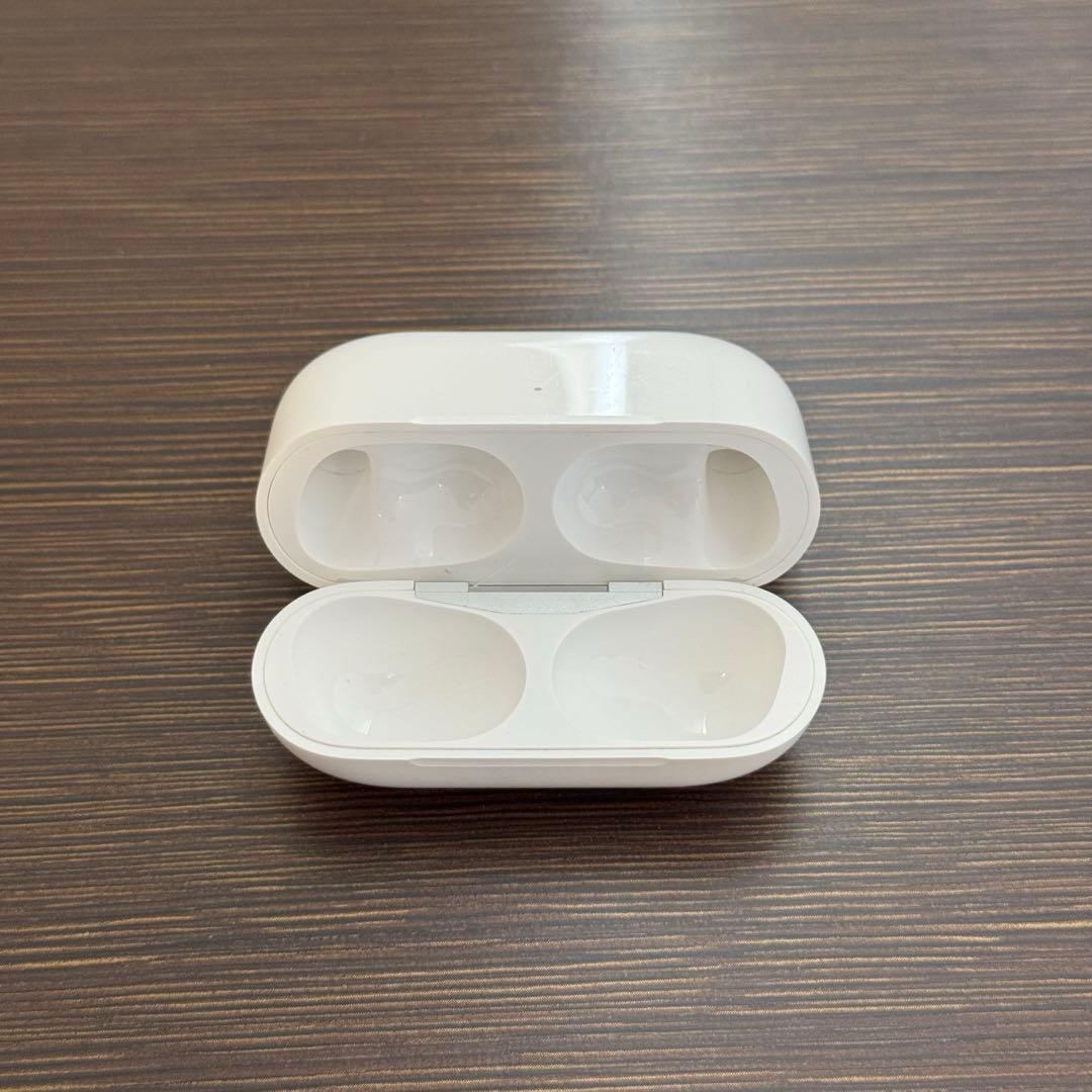 AirPods Pro 第1世代 初代