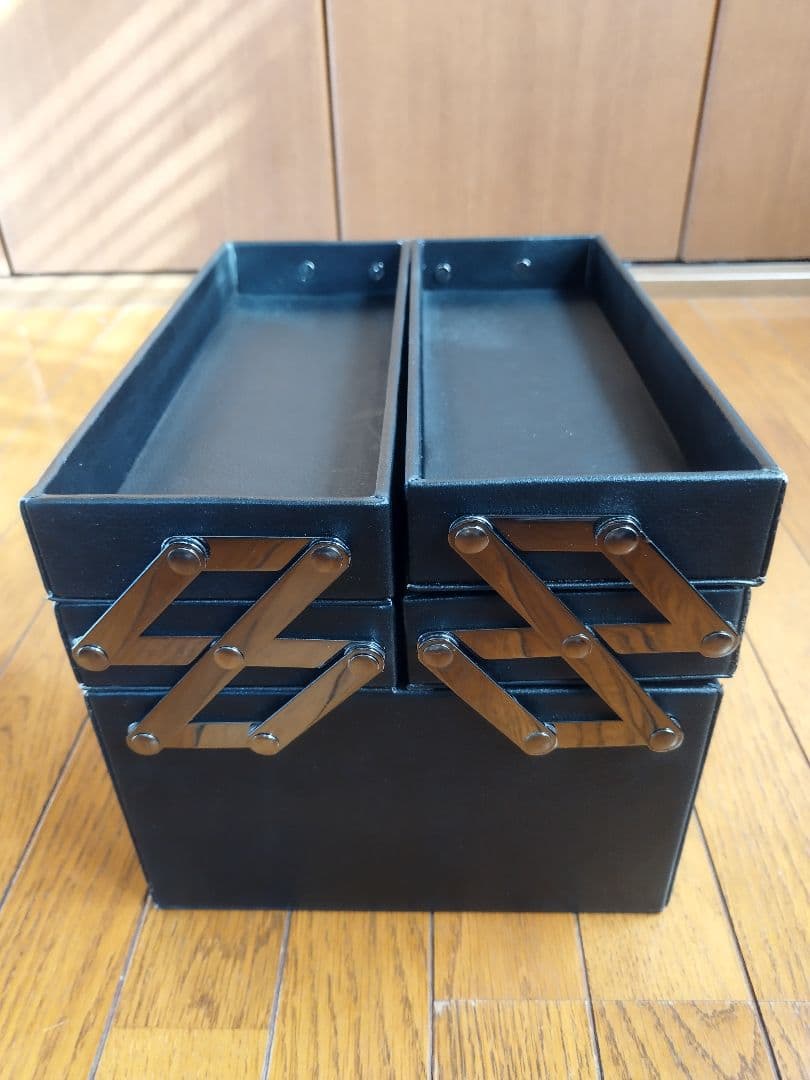 【新品】メイクボックス　メイクアップフォーエバー