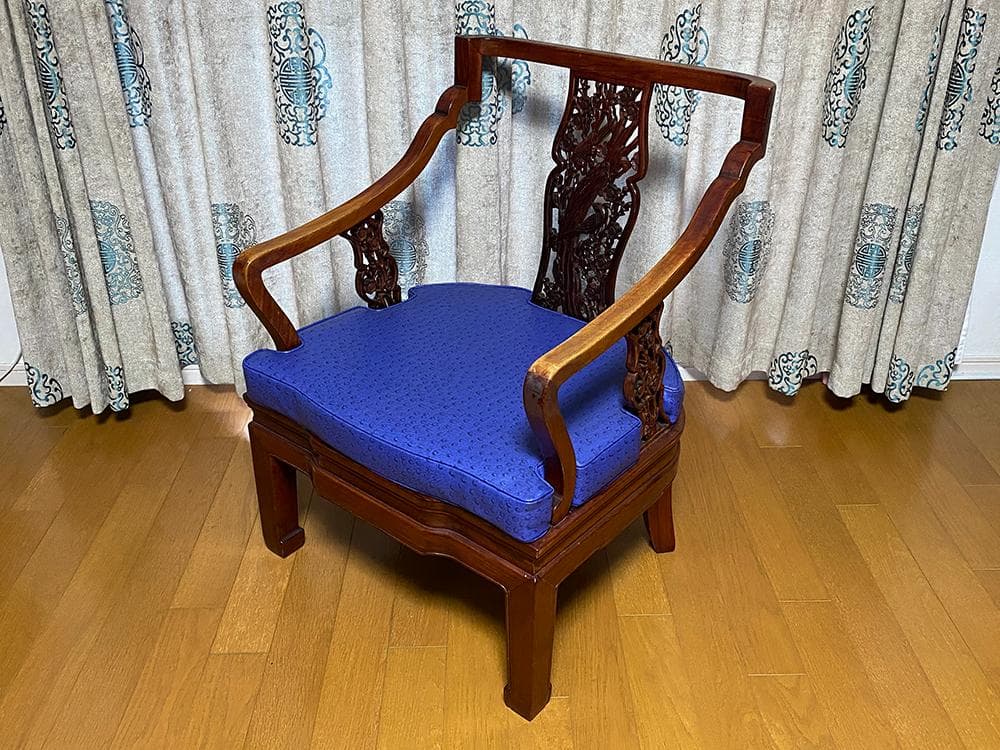 【木】　★ 一対 紅木彫花鳥紋官帽椅 ★　時代物　喜鵲 梅花 彫刻文様　明清家具
