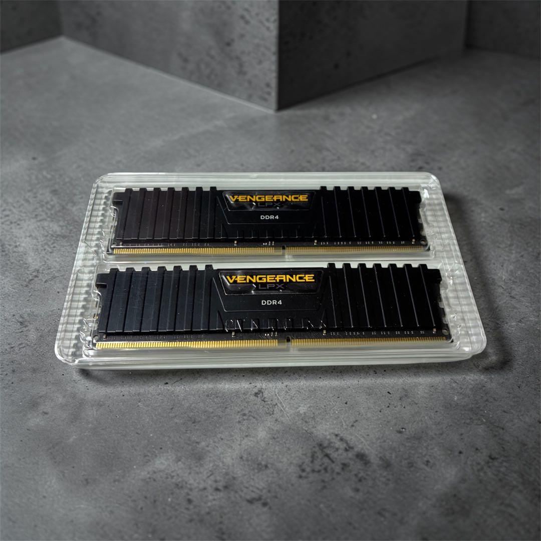 メモリー Corsair Vengeance LPX DDR4 32GB 3600MHz