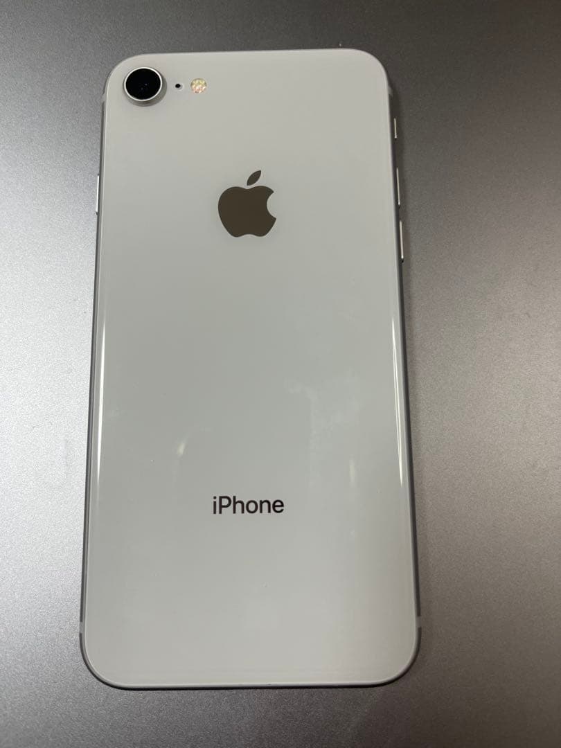か*ん様 iPhone 8 64GB ホワイト SIMロック解除済み 87%