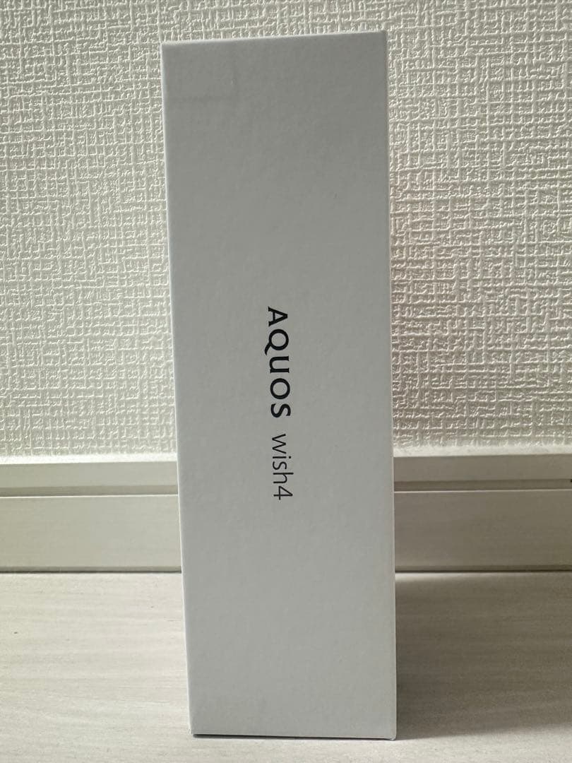 AQUOS wish4 スマートフォン本体