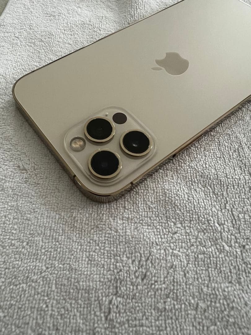 Apple iPhone 12Pro ゴールド