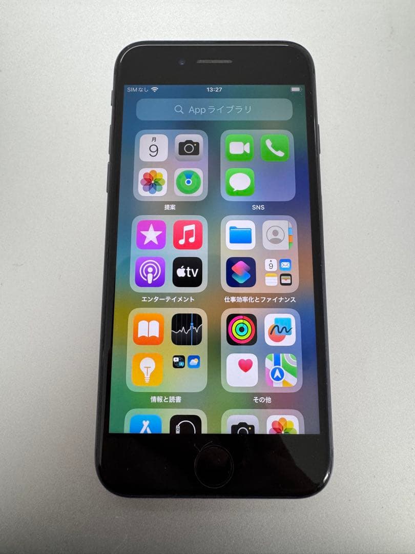 iPhone 8 64GB 本体 SIMロック解除済