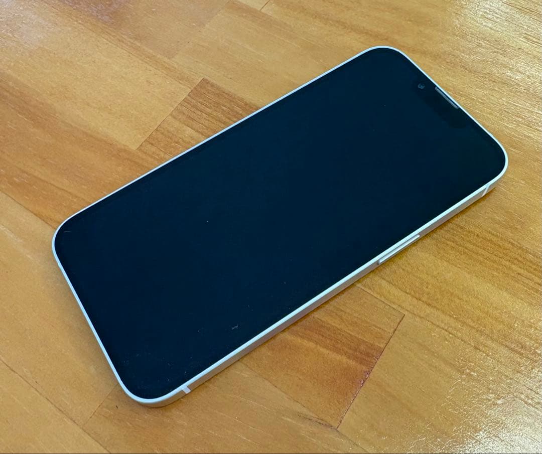 iPhone13 ジャンク 画面が一部見えない SIMフリー