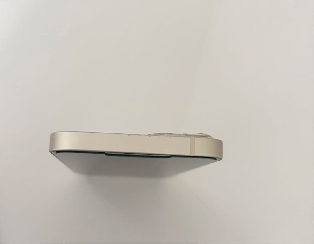 Apple iPhone 13 ホワイト SIMフリー