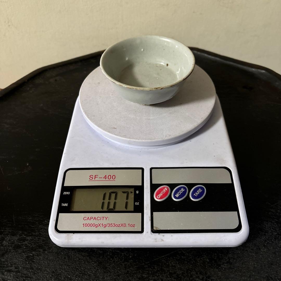 李朝盃　白磁　堅手　ぐい呑み　骨董　アンティーク.古美術.骨董.酒器.韓国骨董.