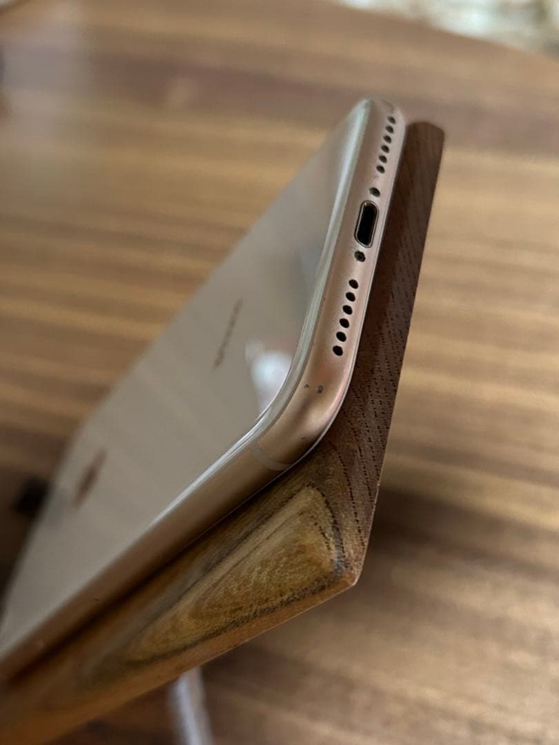 iPhone 8 256GB ゴールド SIMフリー本体のみ　動作確認済み
