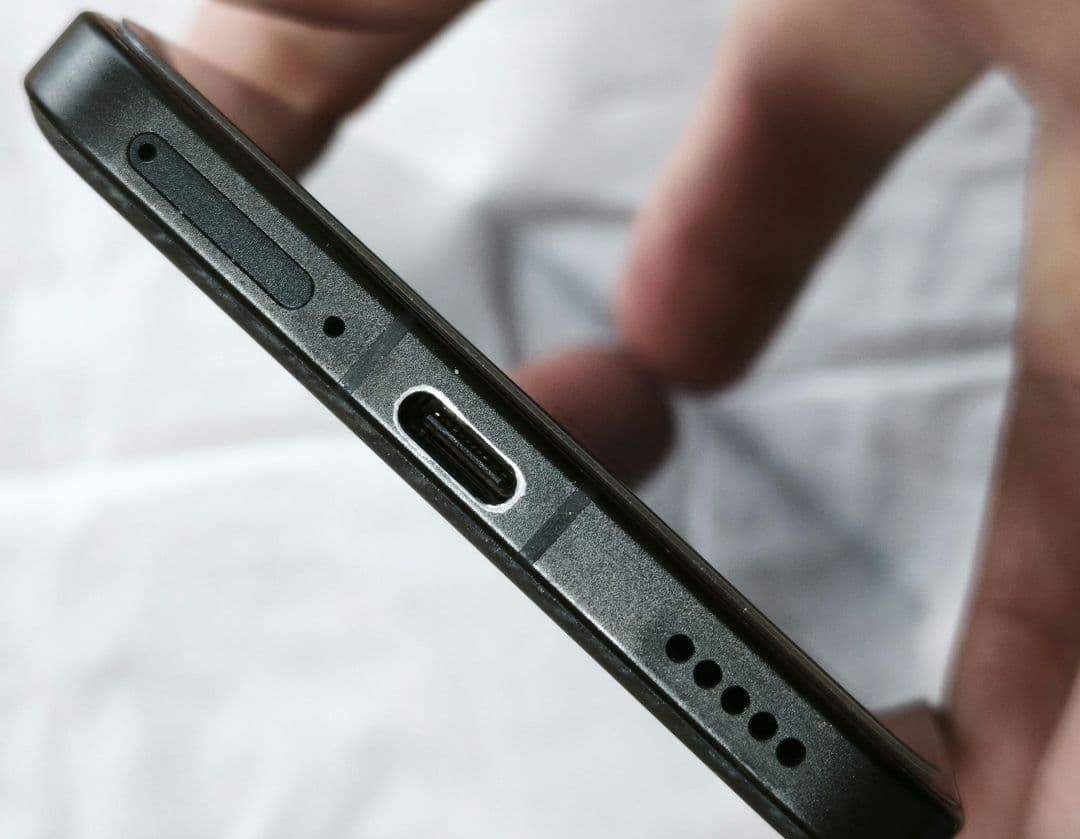 POCO F6 Pro　Xiaomi
