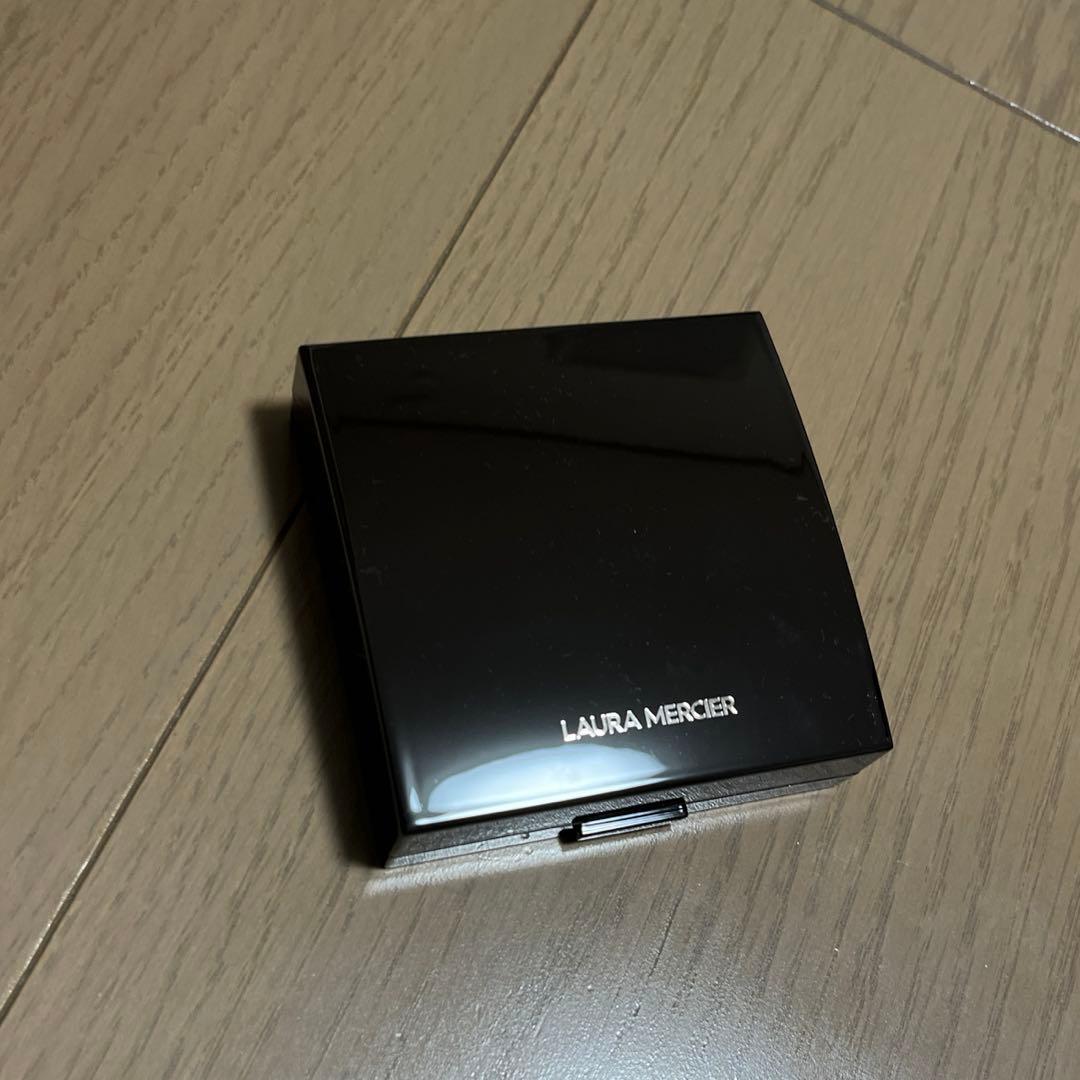 新品未使用　ローラメルシエ　マットラディアンス　ベイクドパウダーハイライト01