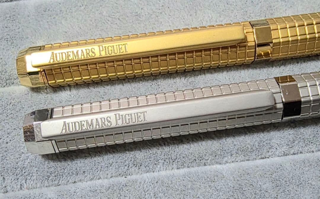 オーデマピゲ　ボールペン　ゴールド・シルバー　2本セット　新品未使用