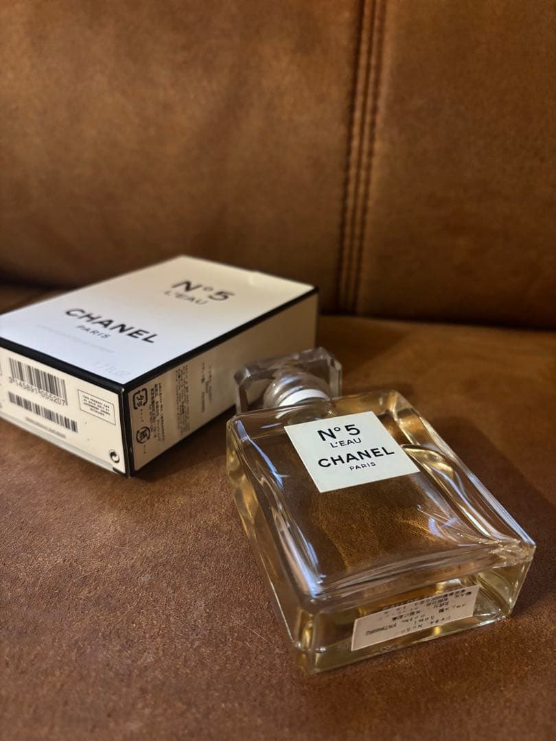 シャネル N°5 ロー オードゥ トワレット 香水 50ml