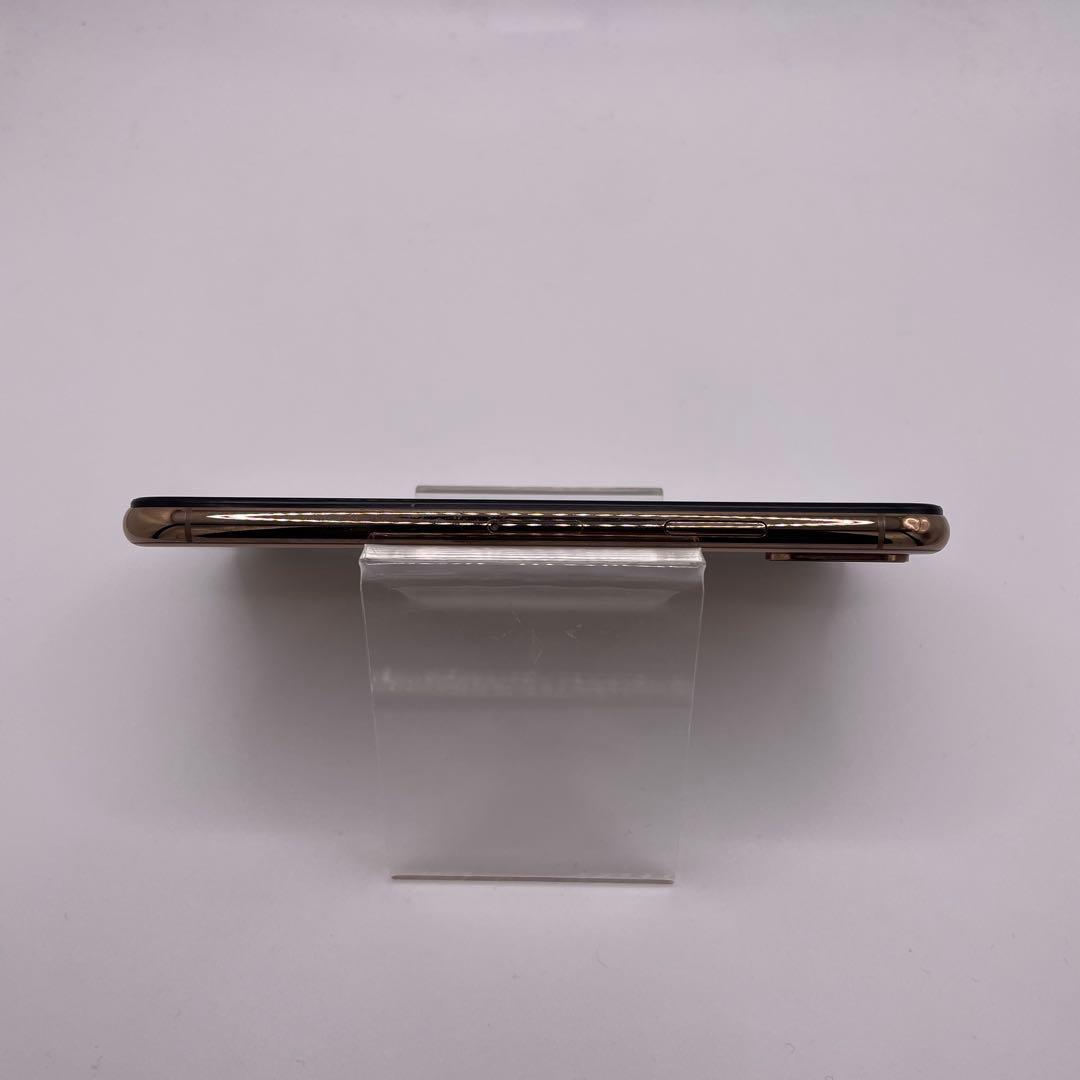 Apple iPhone XS 256GB ケース付 バッテリー最大容量100%