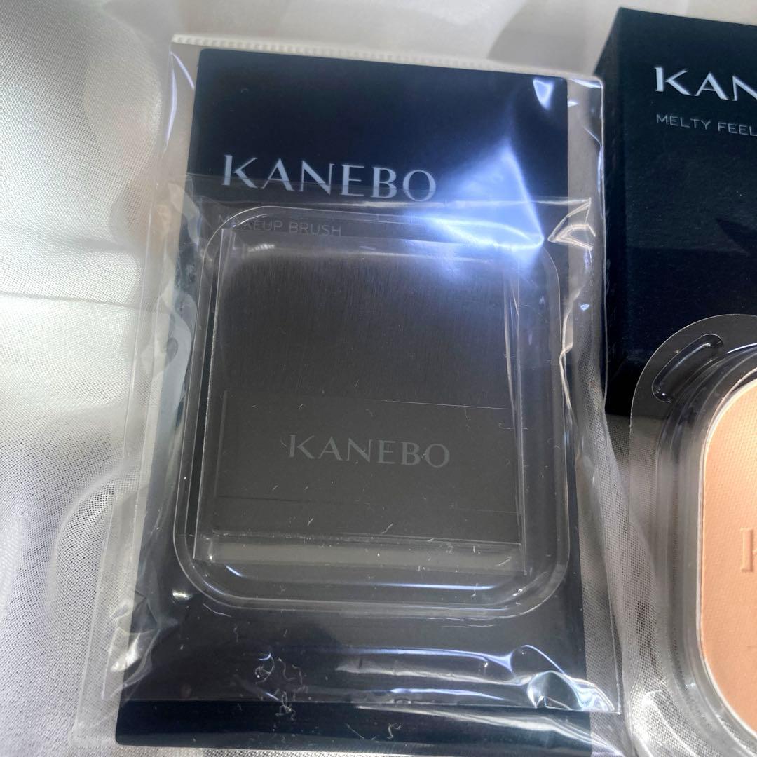 KANEBO メルフィールウェアⅡ240＆ケース、ブラシ　サンプル5包付き！