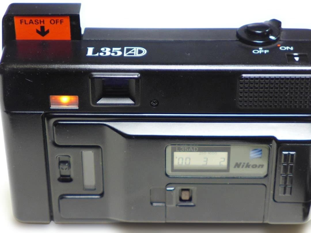 【完動品】 NIKON L35AD ピカイチ ISO 1000 フィルムカメラ