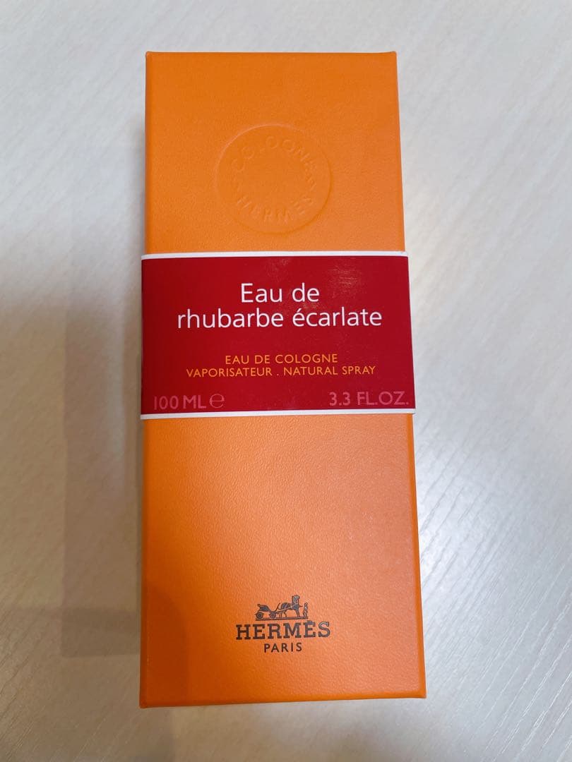 HERMES Eau de rhubarbe écarlate