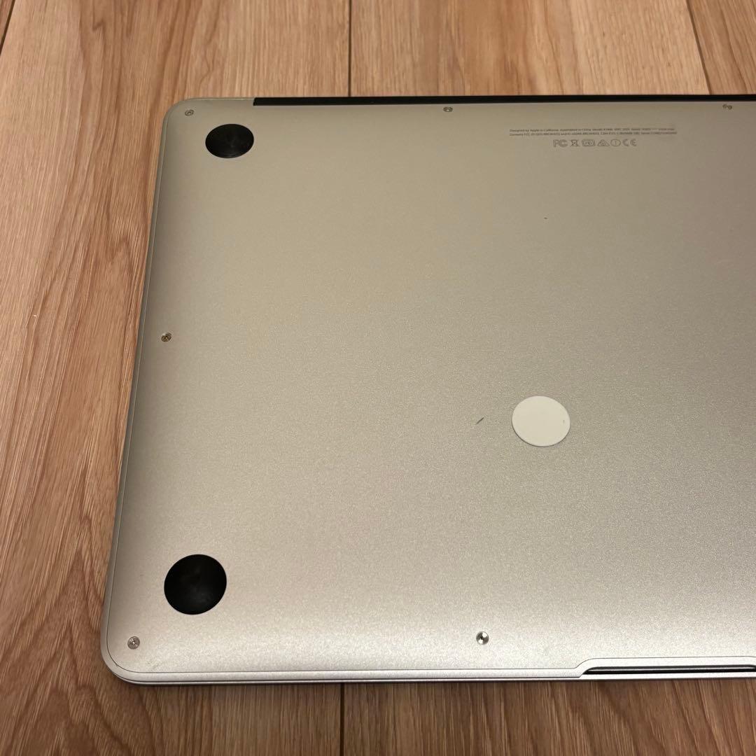 Apple MacBook Air 13inch Early 2015 シルバー