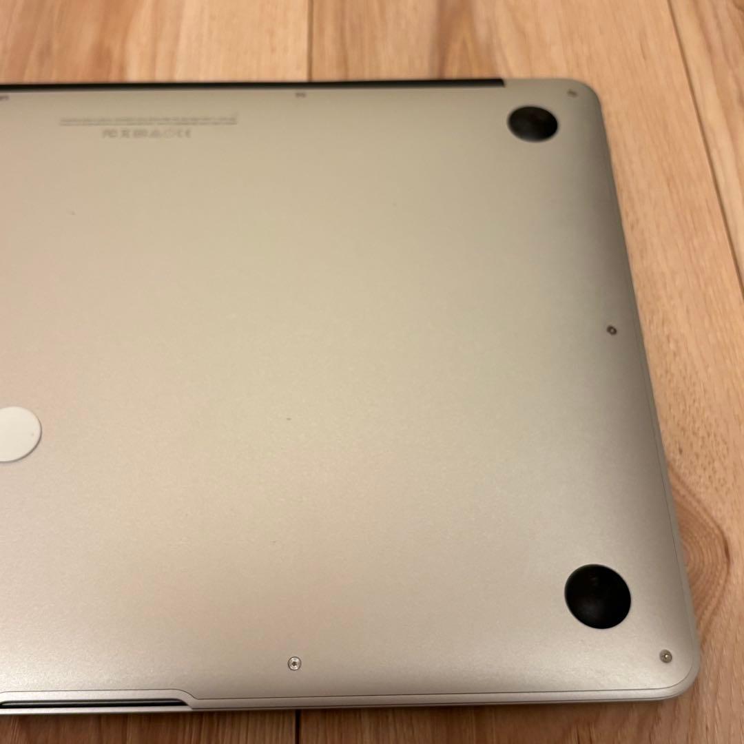 Apple MacBook Air 13inch Early 2015 シルバー
