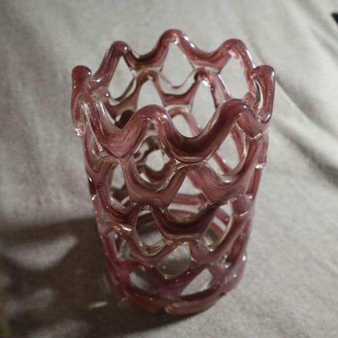 ピンク 波状模様 ガラス製品
