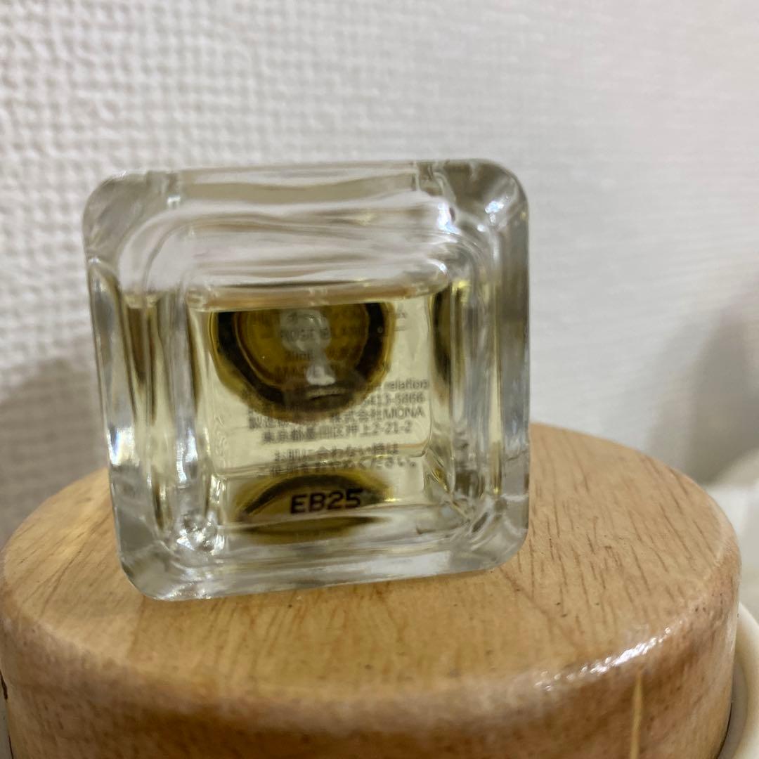 Herlipto ROSE BLANCHE ローズブランシュ 香水　30ml