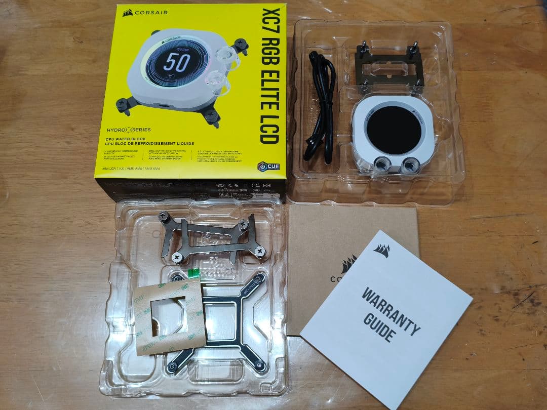 美品！Corsair XC7 RGB ELITE LCD / Intel AMD