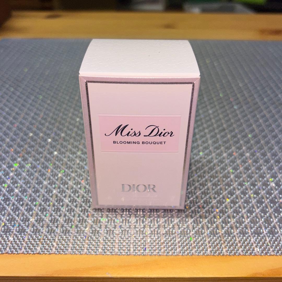 ミス ディオール　ブルーミング ブーケ（オードゥトワレ）30ml　試供品付き✩