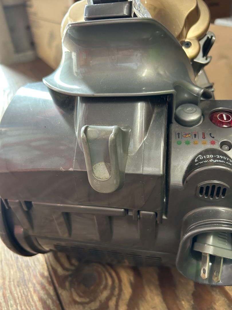 ダイソン掃除機 サイクロン式 グレー