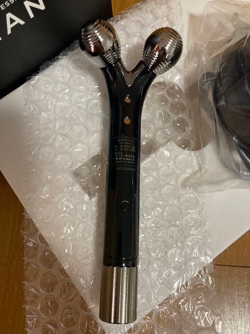 【美品】YA-MAN WAVY mini for Salon 美顔器