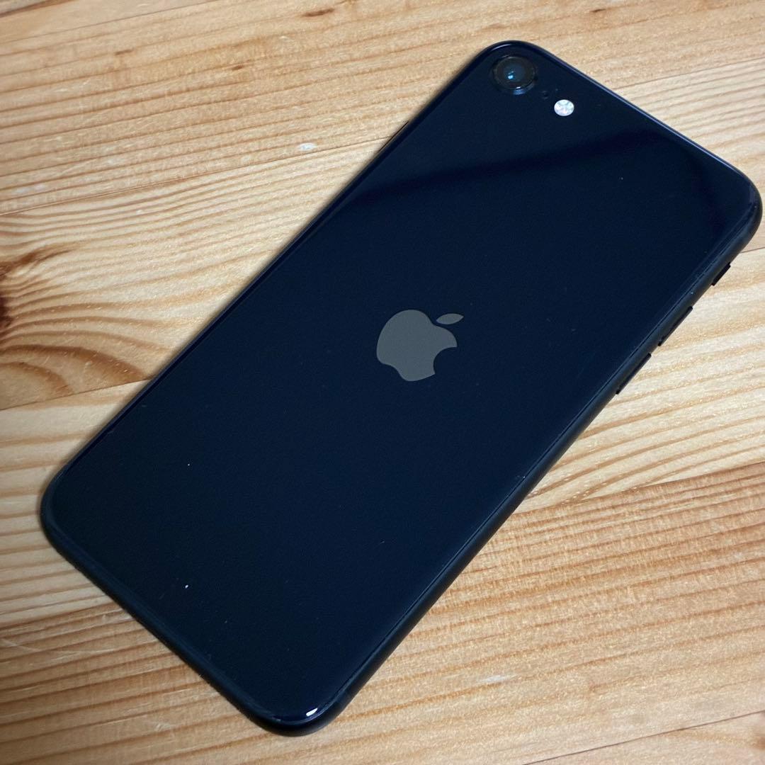 17700a iPhone SE 第三世代　SIMフリー　バッテリー新品