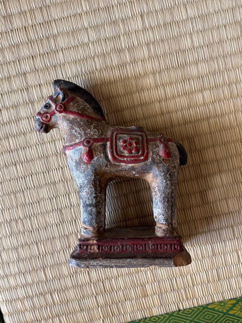 琉球古典焼 馬 陶器製の装飾馬像