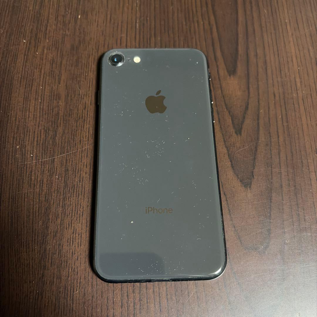iPhone8 ブラック　64GB