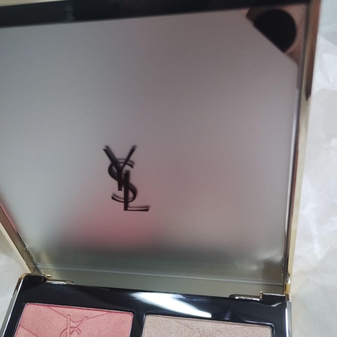新品未使用 限定品 イブサンローランクチュールフェイスパレット
