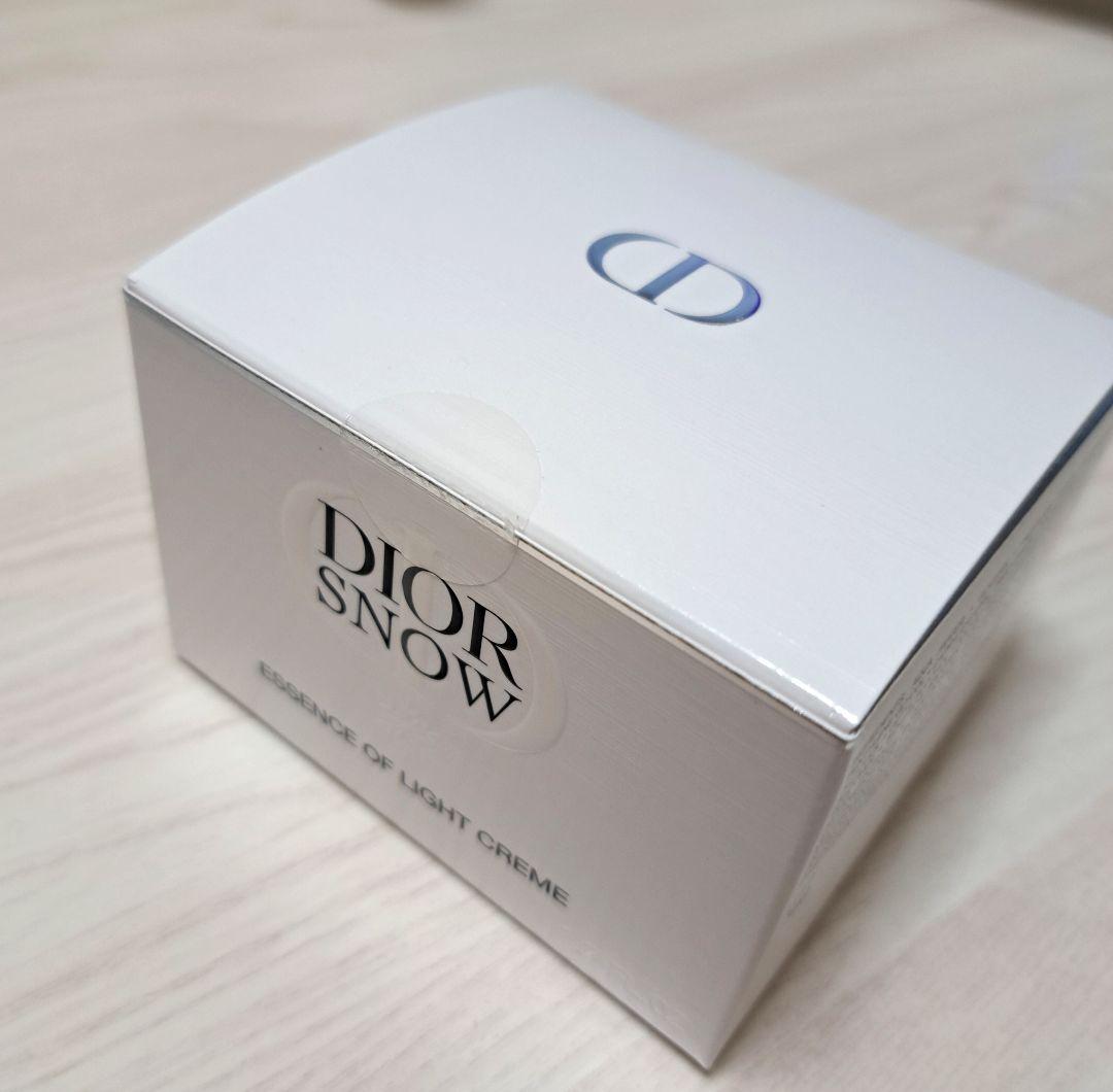Dior スノーエッセンスオブライトクリーム 50mL