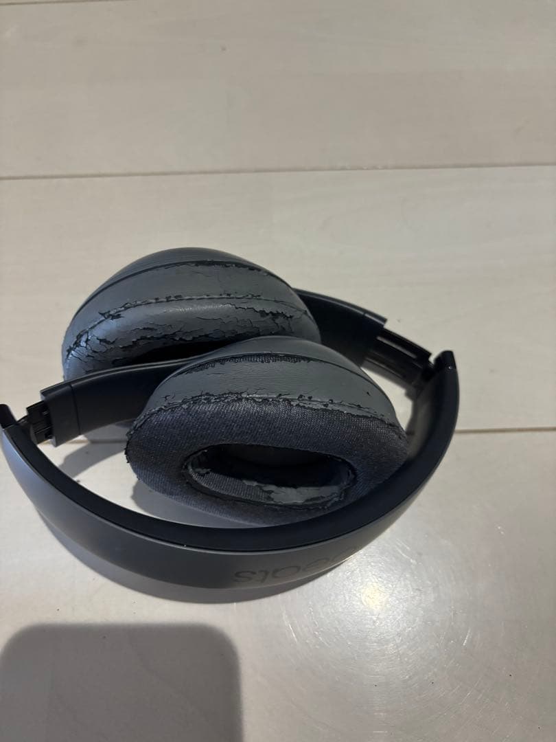 Beats studio3 ワイヤレスヘッドホン　値引交渉OK