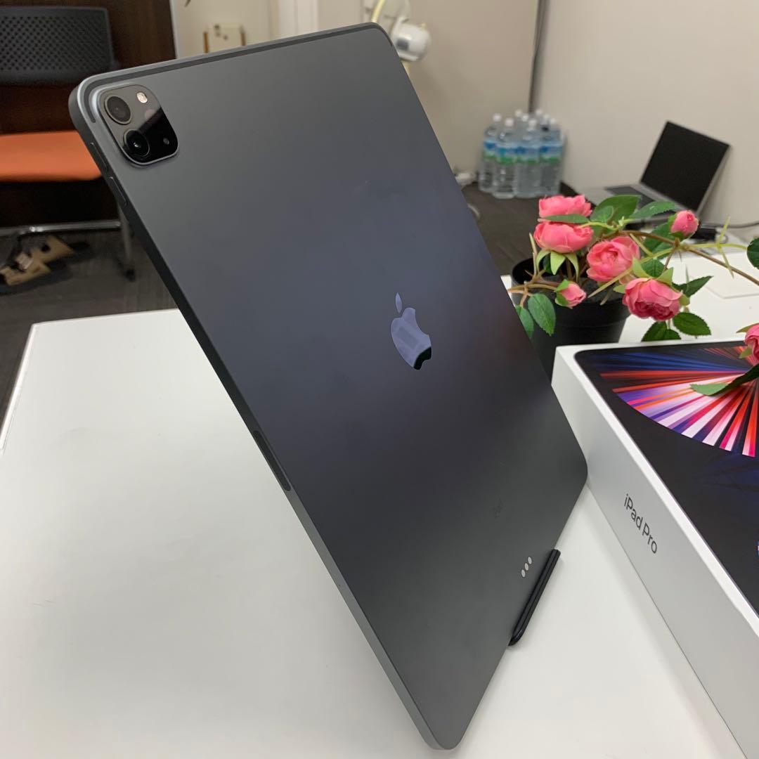 iPad Pro 12.9インチ(第5世代) WiFi 256GB