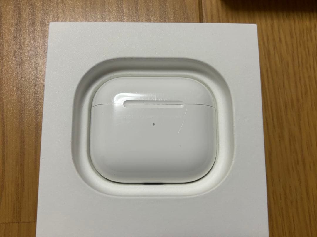 Apple AirPods 第3世代 本体 充電ケース付き