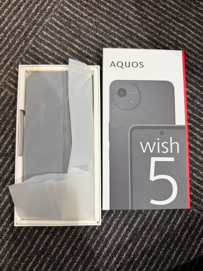 【新品未使用品】AQUOS wish 5 SH-52F 本体