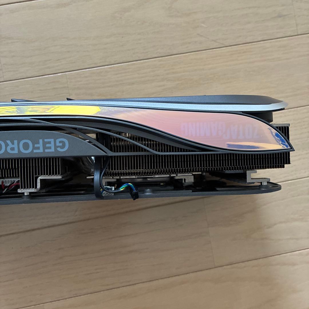 zotac RTX 4090 ヒートシンク　ファン　バックプレート　LED
