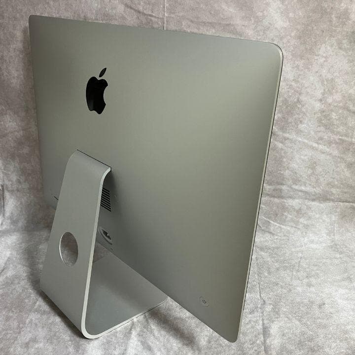 iMac 2019 21.5 メモリ16GB SSD1TB【中古美品】