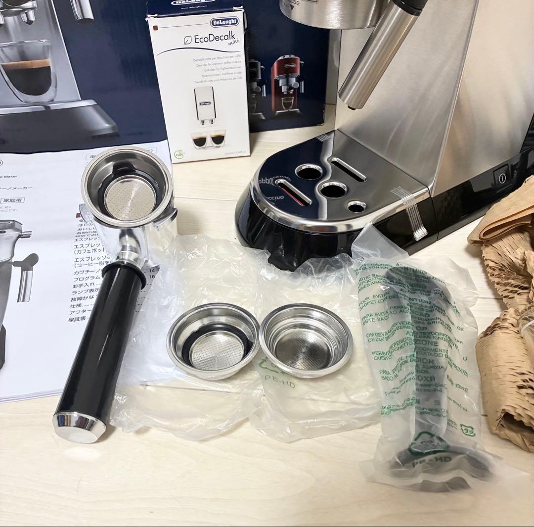 【未使用品】DeLonghi デロンギ EC680M デディカ エスプレッソ