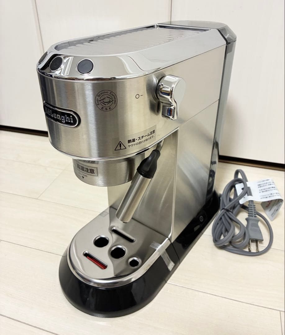【未使用品】DeLonghi デロンギ EC680M デディカ エスプレッソ