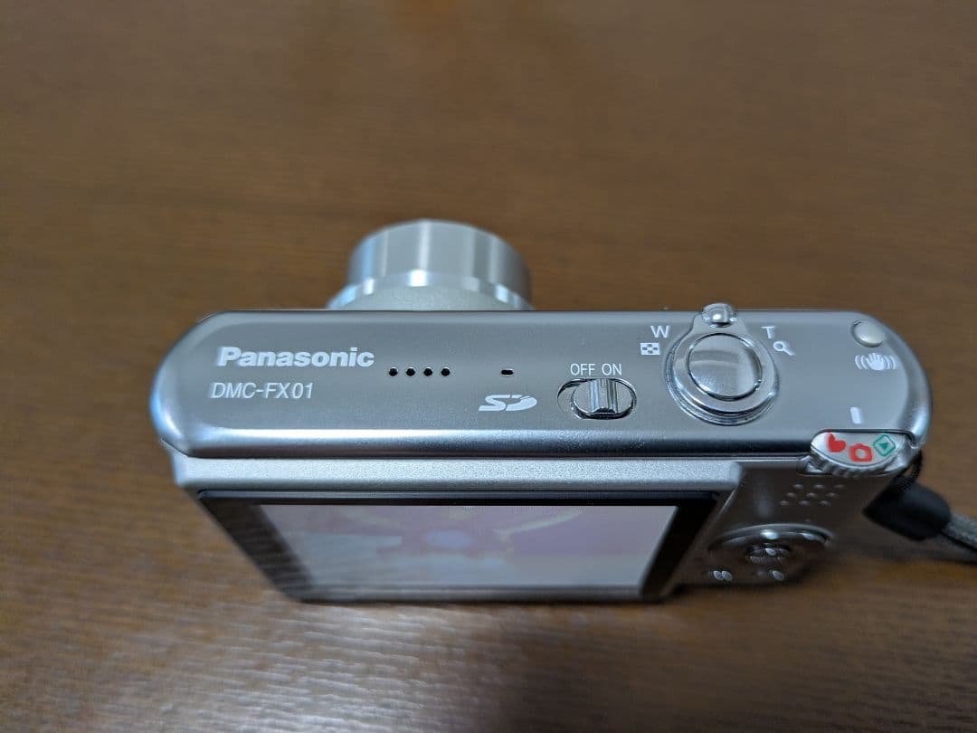 美品　動作品）Panasonic DMC-FX01　コンデジ
