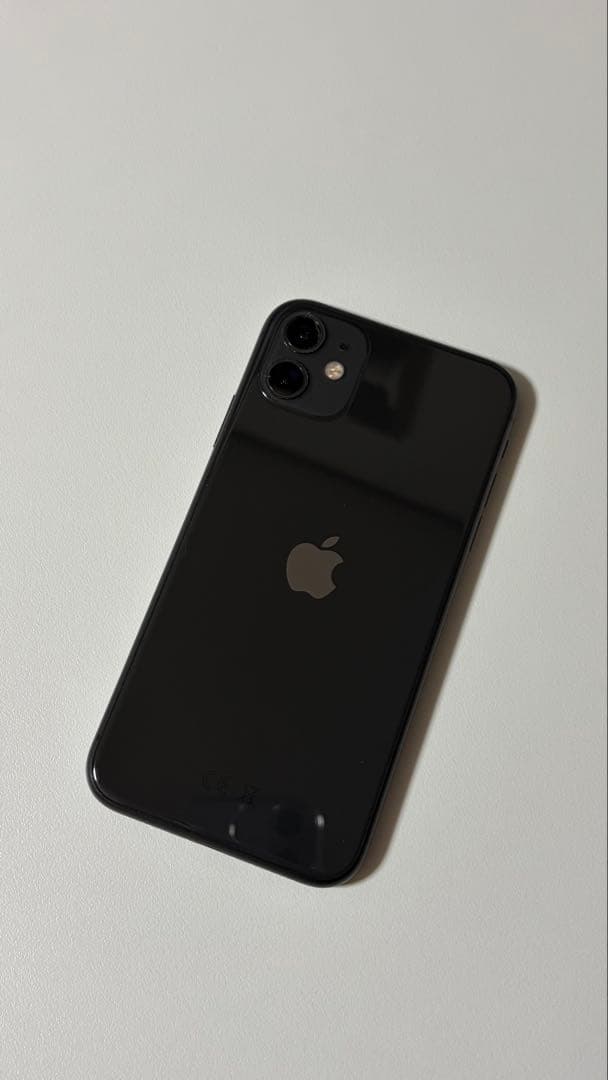 【海外版・シャッター音なし】iPhone 11 ブラック 128GB