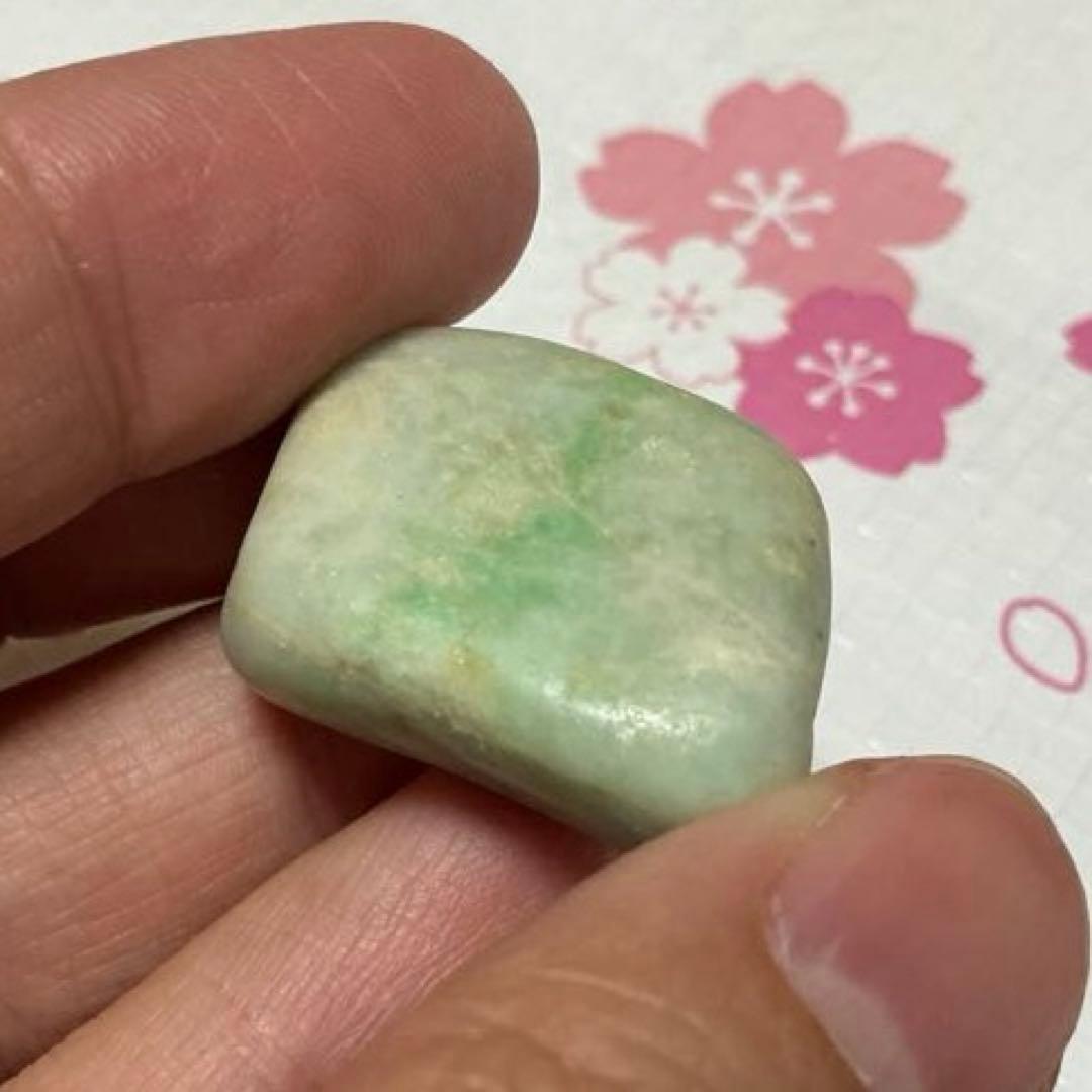 糸魚川翡翠　海石　14.8g ※昔はよくあった、今はもうない
