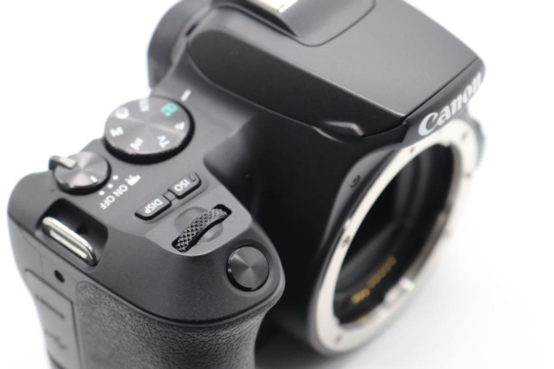 【Canon EOS Kiss X10 ダブルレンズセット】 Wi-Fi搭載
