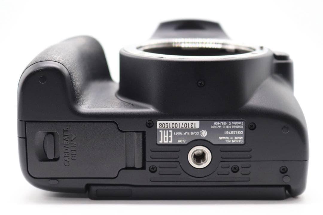 【Canon EOS Kiss X10 ダブルレンズセット】 Wi-Fi搭載