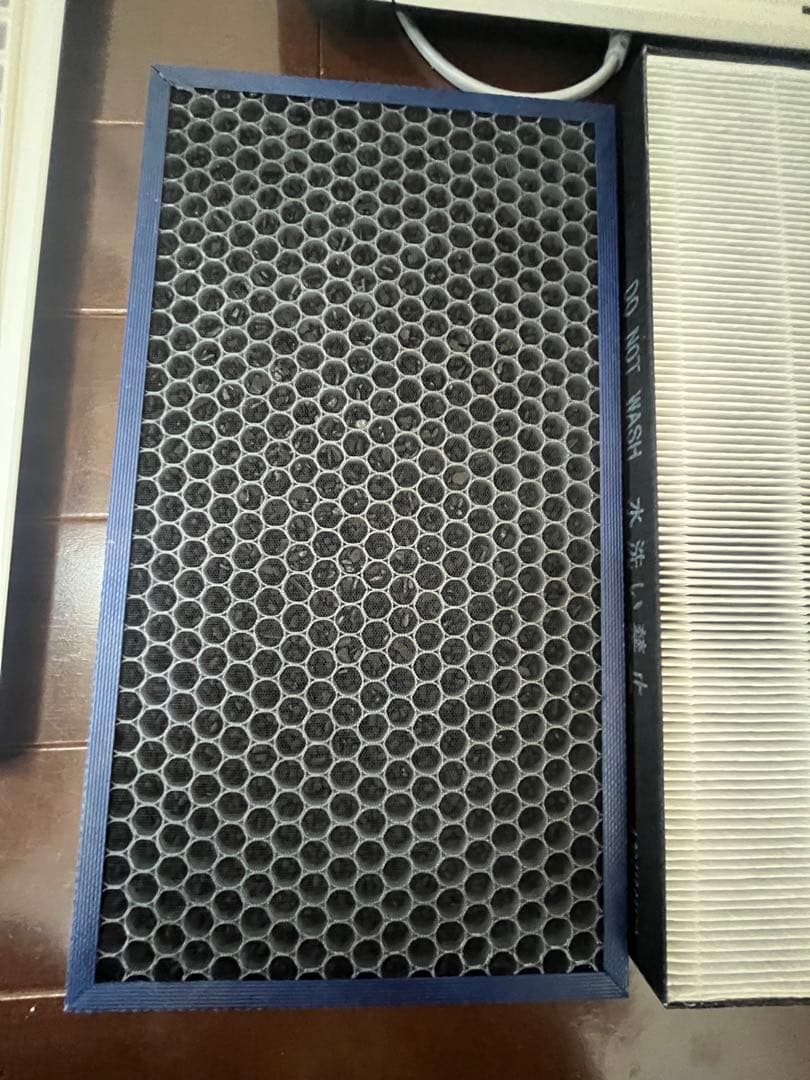 美品　加湿空気清浄機　KC-H50-W