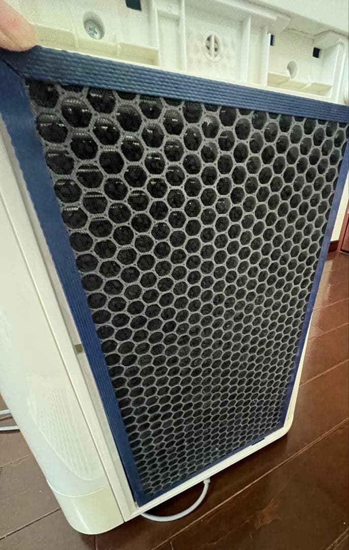 美品　加湿空気清浄機　KC-H50-W