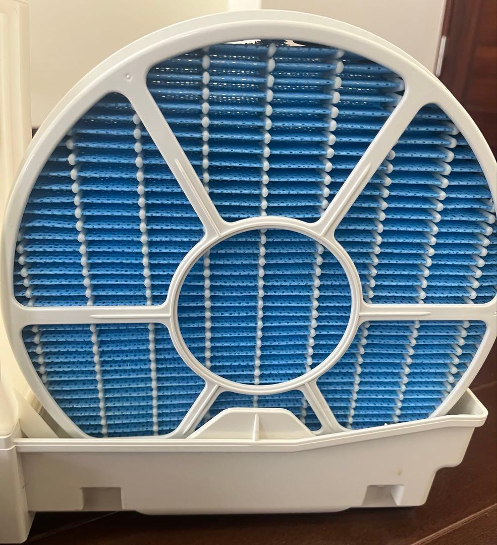 美品　加湿空気清浄機　KC-H50-W